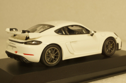 Porsche 718 Cayman GT4 Clubsport 2020 White, 410196100, Minichamps 1:43