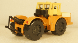 К-701, Кировец, з-д Двигатель 1:43  