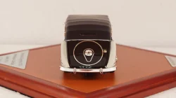 Maybach Zeppelin DS8 Stromlinien-Cabrio Spohn 1934, light grey/black (L.E.300pcs), CMF43015, CMF 1:43