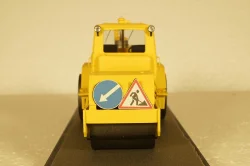  Т-150, каток  дорожный СД-802, RTM 1:43