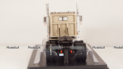 Freightliner FLC 120 64 T beige 1977, TR076, IXO 1:43