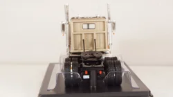 Freightliner FLC 120 64 T beige 1977, TR076, IXO 1:43