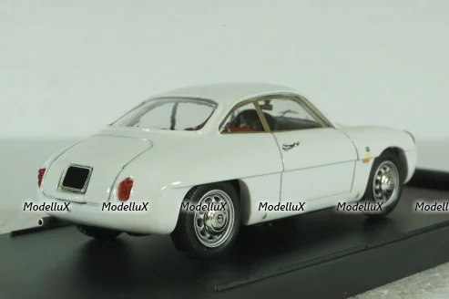 Alfa Romeo Giulietta SZ Street 1960 white, BG7161, Bang 1:43
