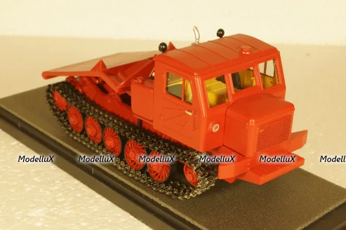 ТТ-4 Трактор трелевочный 1969г., красный, RTM 1:43