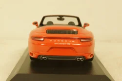 Porsche 911 (991.2) Carrera 4S Cabriolet 2017, orange, 410067231, Minichamps 1:43