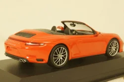 Porsche 911 (991.2) Carrera 4S Cabriolet 2017, orange, 410067231, Minichamps 1:43