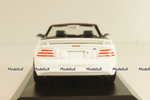Ford Mustang Cabriolet 1994, white, 940085631, Maxichamps 1:43