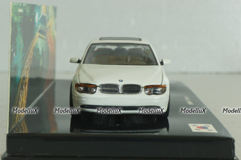 BMW 745i (E65) 2001, white, "Flavours of Asia", 80420393157, Minichamps 1:43