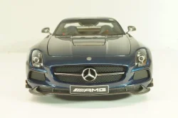 Mercedes-Benz SLS AMG Black series 2013, blue metallic, 110033026, Minichamps 1:18
