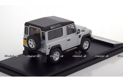 LAND ROVER DEFENDER 90 - 2014 - SILVER, ALM810207, Almost Real 1:18
