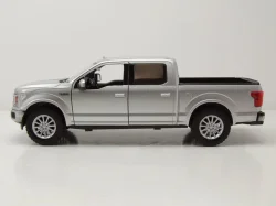 Ford F-150 Limited Crew Cab silver, MotorMax 1:24