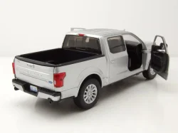 Ford F-150 Limited Crew Cab silver, MotorMax 1:24