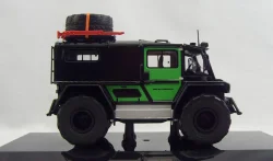 Петрович 204-50 4x4 черно-зеленый, 220450, DiP Models 1:43