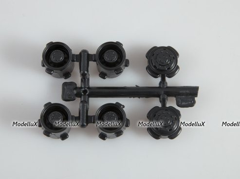 Сборная модель КАМАЗ-65225 (рестайлинг) седельный тягач, 1457AVD, AVD Models 1:43