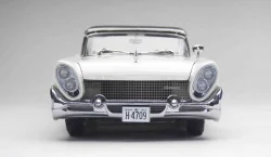 Lincoln Continental MkIII Convertible 1958, SUN4709, SunStar 1:18