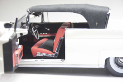 Lincoln Continental MkIII Convertible 1958, SUN4709, SunStar 1:18