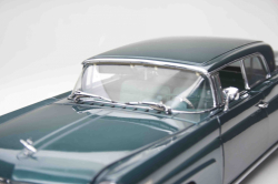Lincoln Continental MkIII Hardtop 1958, SUN4710, SunStar 1:18