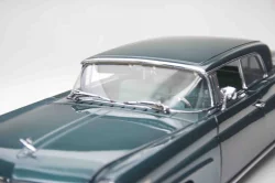 Lincoln Continental MkIII Hardtop 1958, SUN4710, SunStar 1:18