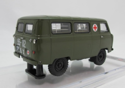 Уаз-450А, Медицинская Помощь» МО СССР - 1962 г. (интерьер армейский - 4 носилок), 145025, DiP Models 1:43