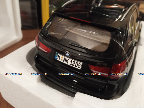 BMW X5 (F15) 2014, black, Paragon 1:18 Уценка!
