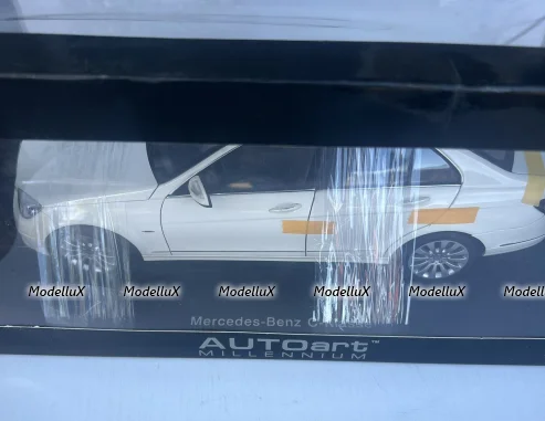 Mercedes-Benz C-class Elegance W204, 2007, white, 76262, AutoArt 1:18
