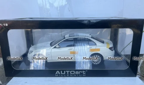 Mercedes-Benz C-class Elegance W204, 2007, white, 76262, AutoArt 1:18