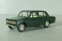 Ваз-2101 А9, бутылочный , Тантал/Радон 1:43
