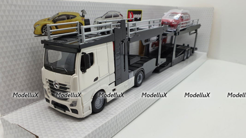 Mercedes Actros 2545 white Car transport with Ford Focus Turnier, Burago 1:43