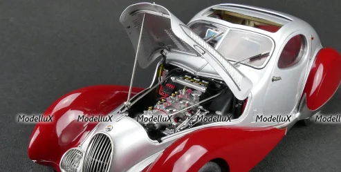 Talbot-Lago Coupe T150 C-SS Figoni & Falaschi “Teardrop”, 1937-39 silver / red, CMC 1:18
