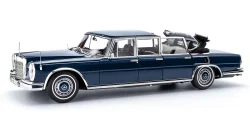 Mercedes 600 Pullman (W100) Landaulet with functional softtop, CMC 1:18