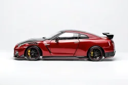 Nissan GT-R (R35) Nismo Coupe 2022, red, M83527, MotorHelix 1:18
