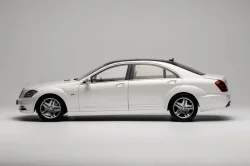 Mercedes-Benz S 600L (221), white, MotorHelix 1:18