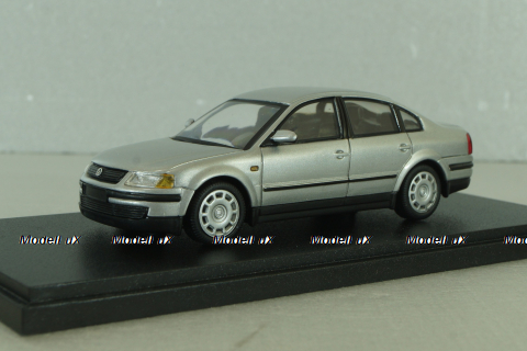 Volkswagen Passat (B5) 1996, silver, Schuco 1:43 