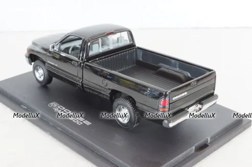 Dodge RAM 2500 1994, black, Universal Hobbies 1:43