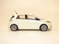 Renault Zoe 2012-2019 whitemetallic, Norev 1:43