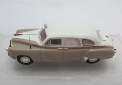 Санитарный автомобиль, г. Ленинград, 1957г., DiP Models 1:43