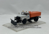 КО–713-01 поливомоечный автомобиль на шасси УАМЗ-431410, 1999 г. Томск, 113054,  DiP Models 1:43
