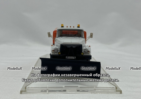 КО–713-01 поливомоечный автомобиль на шасси УАМЗ-431410, 1999 г. Томск, 113054,  DiP Models 1:43