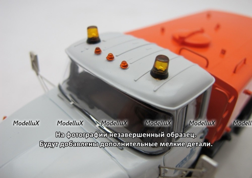 КО–713-01 поливомоечный автомобиль на шасси УАМЗ-431410, 1999 г. Томск, 113054,  DiP Models 1:43