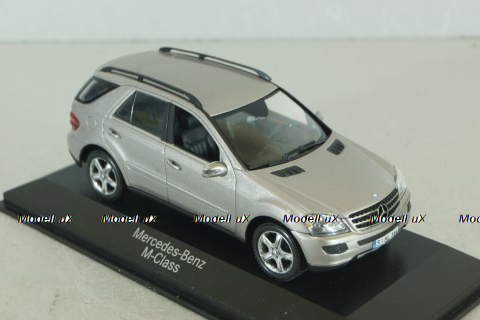 Mercedes-Benz ML 350  (W164) 2005, silver, Minichamps 1:43