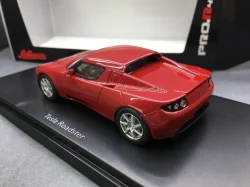 Tesla Roadster, Schuco 1:43 