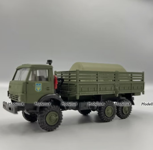 КамАЗ зеленый высокий борт грузовой трезуб, КУМ 033 1:87