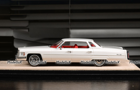 Cadillac Sedan Deville 1976, Cotillion White STM76501, Stamp models 1:43 