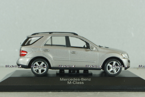 Mercedes-Benz ML 350  (W164) 2005, silver, Minichamps 1:43